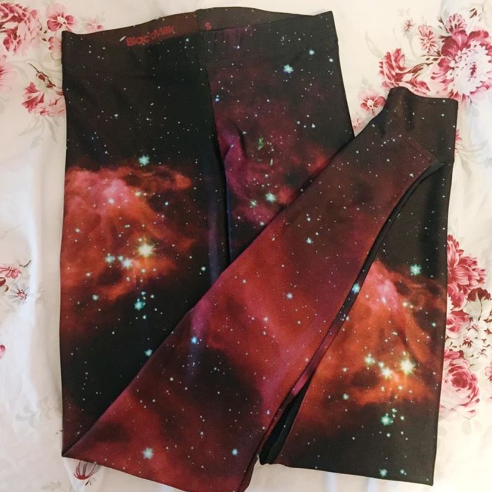 BlackMilk pink galaxy leggings